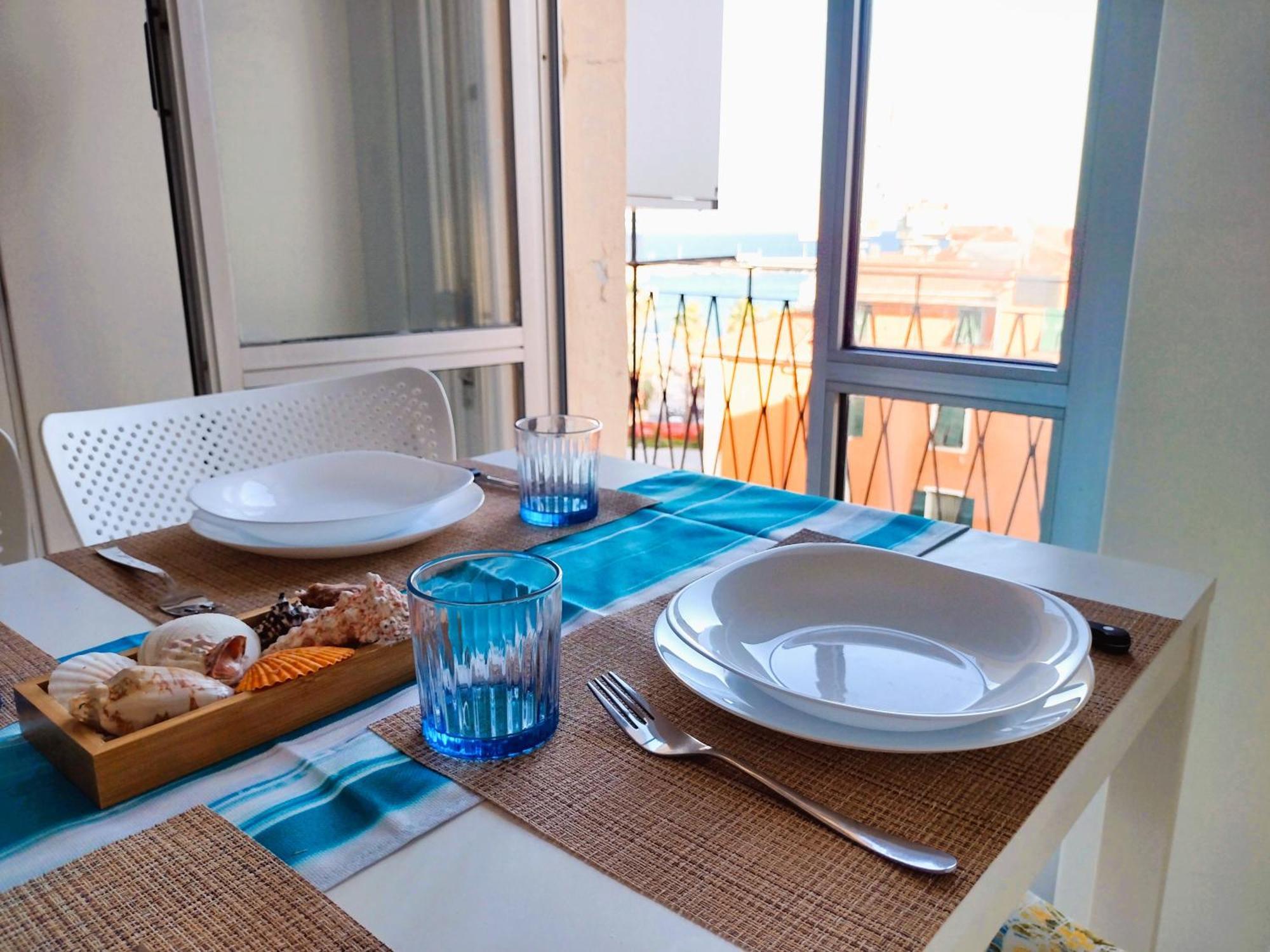 L'Attico Sul Porto, Sea View With Terrace, Imperia Center Esterno foto